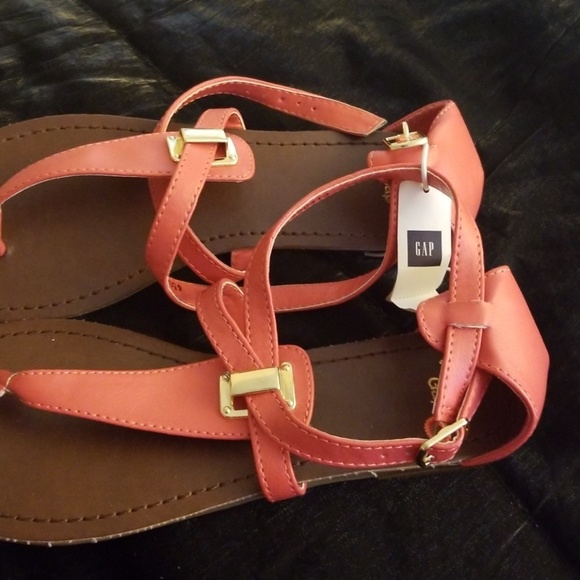 Sandals - Picture 2 of 3